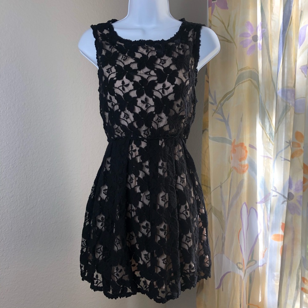 Wilfred Floral Lace Dress